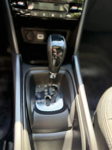 Peugeot 2008 1.6 Feline Tiptronic 2023