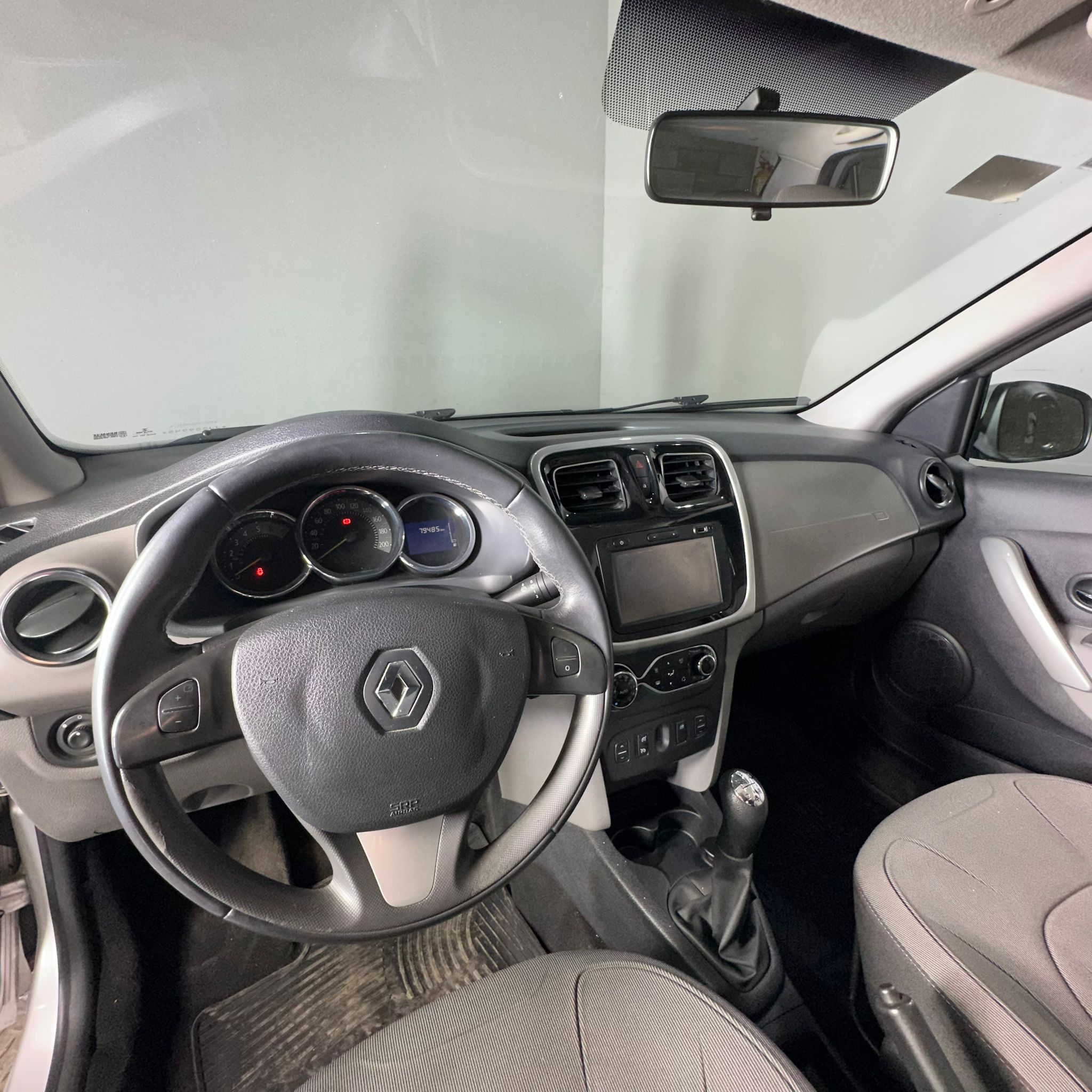 Renault LOGAN PRIVILEGE 1.6 16V 4P 2018