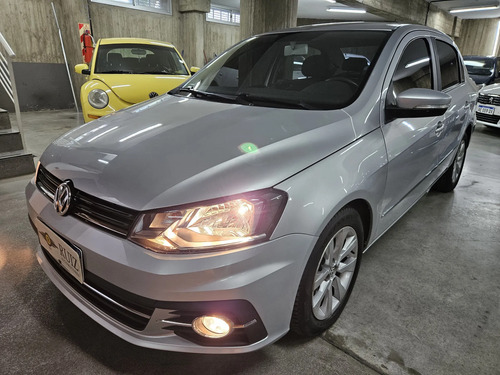 Volkswagen Voyage 1.6 Highline 101cv 2017