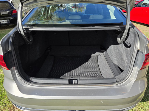 Volkswagen Virtus 1.6 Msi Highline At 2019