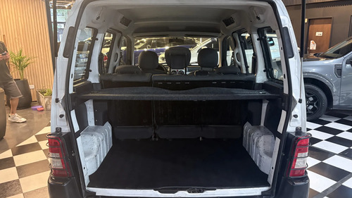 Peugeot Partner Patagónica 1.6 Hdi Vtc Plus 2015