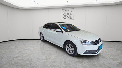 Volkswagen Vento 1.4 TSI BM TECH COMFORTLINE DSG L16 2018