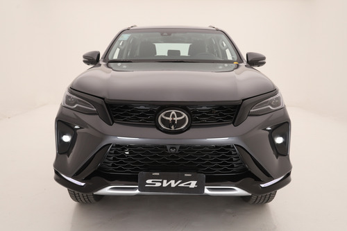 Toyota SW4 2.8 Srx 204Cv 4X4 7As At 2025