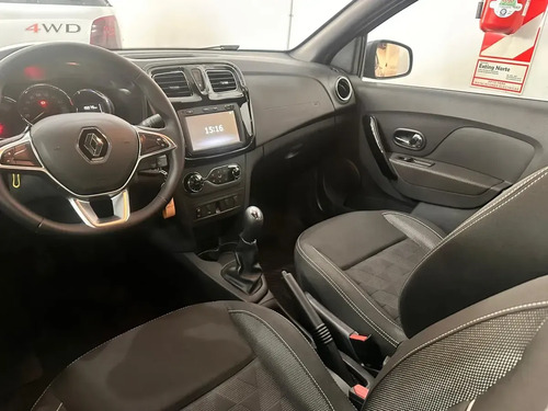 Renault Logan 1.6 16v Intense 2025