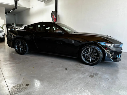 Ford Mustang 5.0 V8 Dark Horse 2026