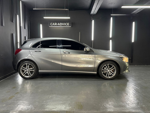 Mercedes-Benz A 200 BLUEEFFICIENCY URBAN T L13 2017