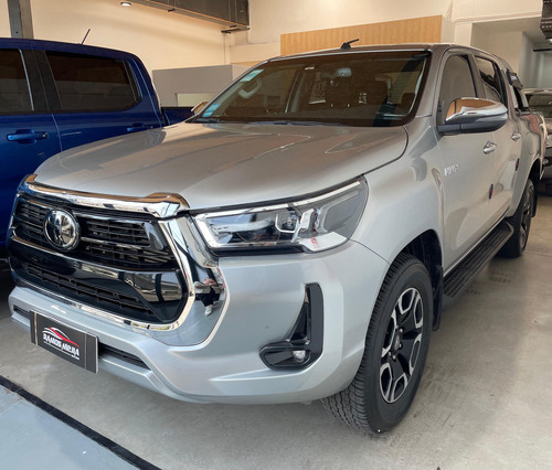 Toyota Hilux Pick-Up 2.8 Cd Srx 177cv 4x2 At 2021