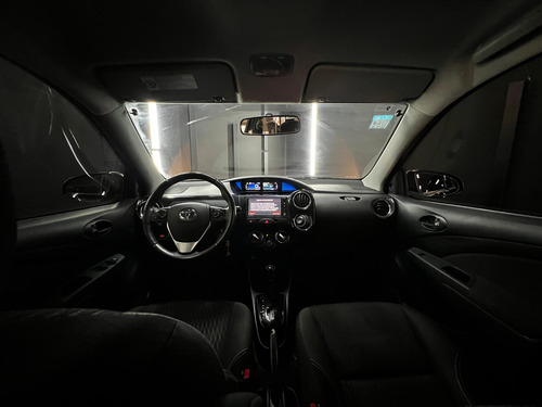 Toyota Etios 1.5 XLS AT4 5P L16 2017
