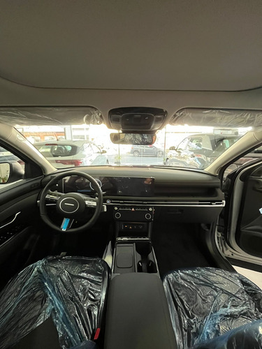 Hyundai Tucson Hybrid 4WD 2025