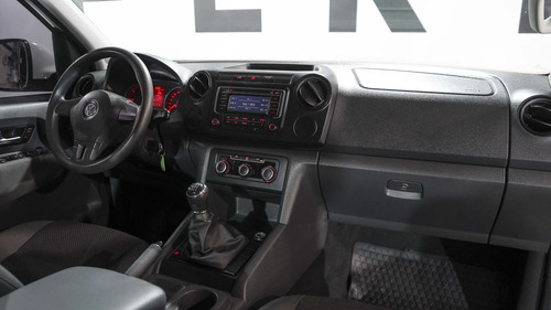 Volkswagen Amarok Confort Line 2014