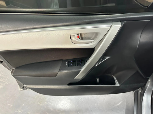 Toyota Corolla 1.8 XEI CVT L14 2014