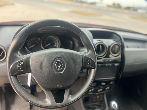 Renault Duster 1.6 Ph2 4x2 Privilege 2017