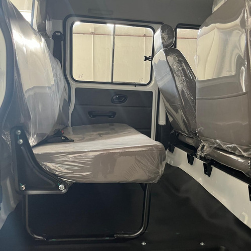 C32 1.5 Cab Doble 2025