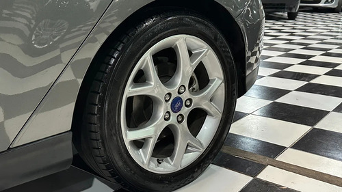 Ford Focus III 2.0 Se Plus At6 2016