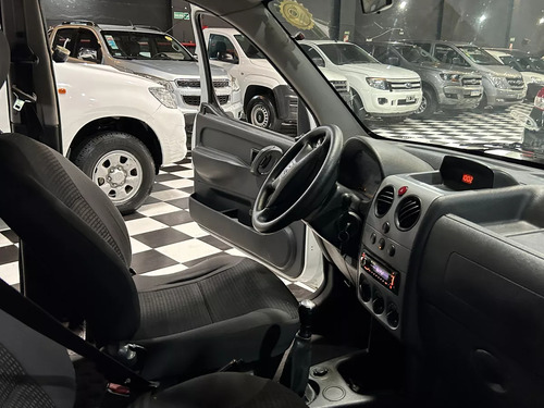 Peugeot Partner Patagónica 1.6 Hdi 2014