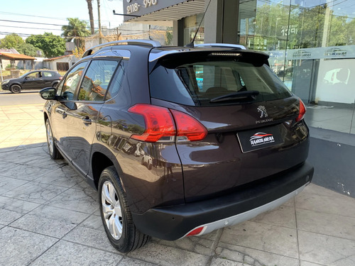 Peugeot 2008 1.6 Allure Tiptronic 2018