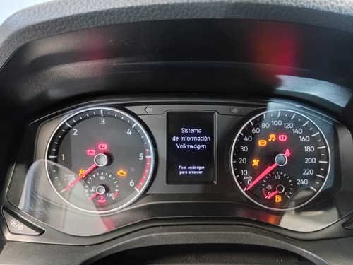 Volkswagen Amarok 2.0 Td 140hp 4x2 Cd Trendline L/17 2021