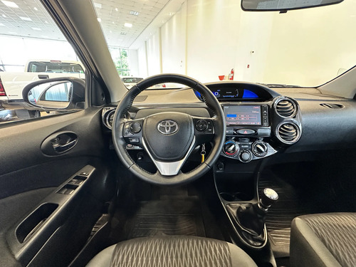Toyota Etios 1.5 Sedan Xls 2018