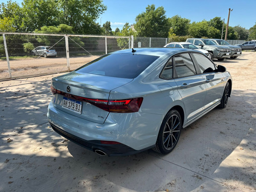 Volkswagen Vento GLI 350TSI DSG G2 2025