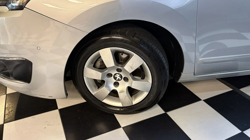 Peugeot 5008 1.6 Feline B/techo Tiptronic 2017