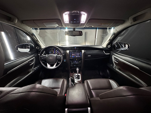 Toyota SW4 TDI SRX AT L16 2018