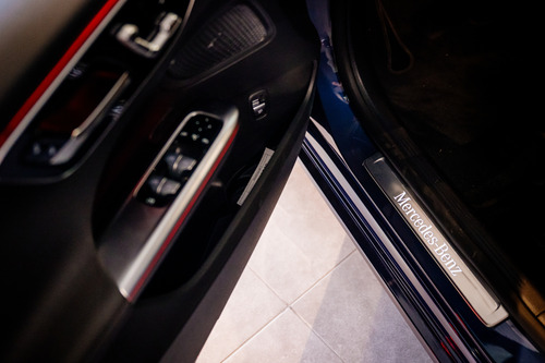 Mercedes-Benz Clase C C 300 AVANTGARDE 2026