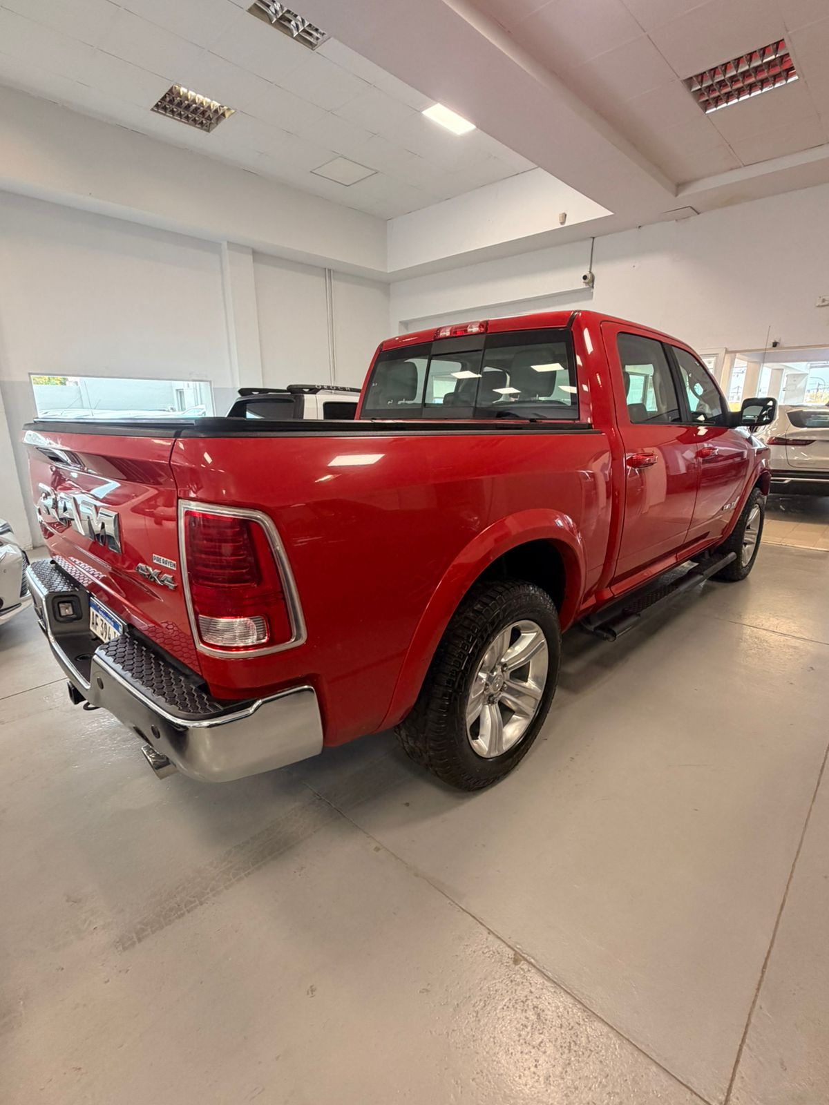 RAM Ram 1500 Laramie 5.7L At8 4x4 2022