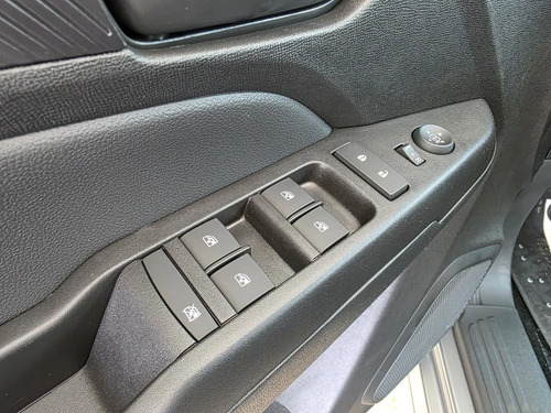 Chevrolet S-10 2.8 Cd 4X4 Work Truck At 2026