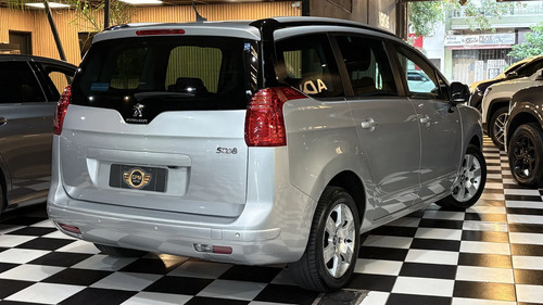 Peugeot 5008 1.6 Feline B/techo Tiptronic 2017