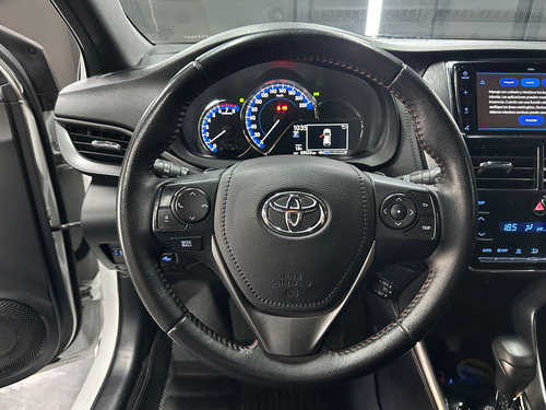 Toyota Yaris 1.5 S CVT 5P L20 2022