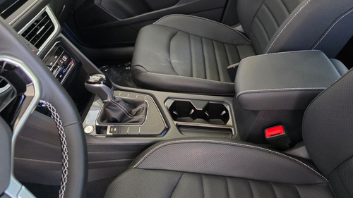 Volkswagen Taos 1.4 250 Tsi Highline FC 2025