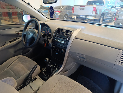 Toyota Corolla 1.8 Xli Mt 2010