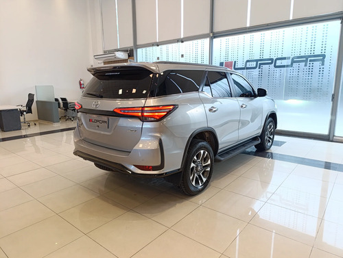 Toyota SW4 2.8 Srx 204Cv 4X4 7As At 2024