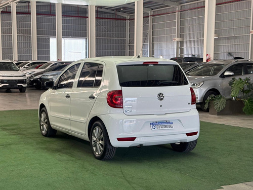 Volkswagen Fox 1.6 Trendline 2011
