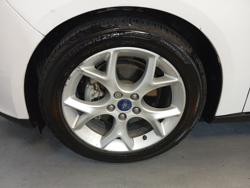 Ford Focus 2.0 5 P Se Plus Powershift L/16 2016