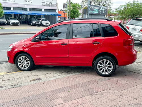 Volkswagen Suran 1.6 Comfortline 101cv 2014