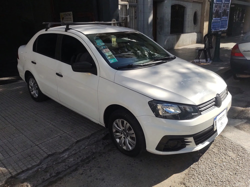 Volkswagen Voyage 1.6 TRENDLINE L17 2018
