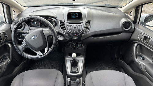 Ford Fiesta Kinetic 1.6 S Plus 120cv 2014