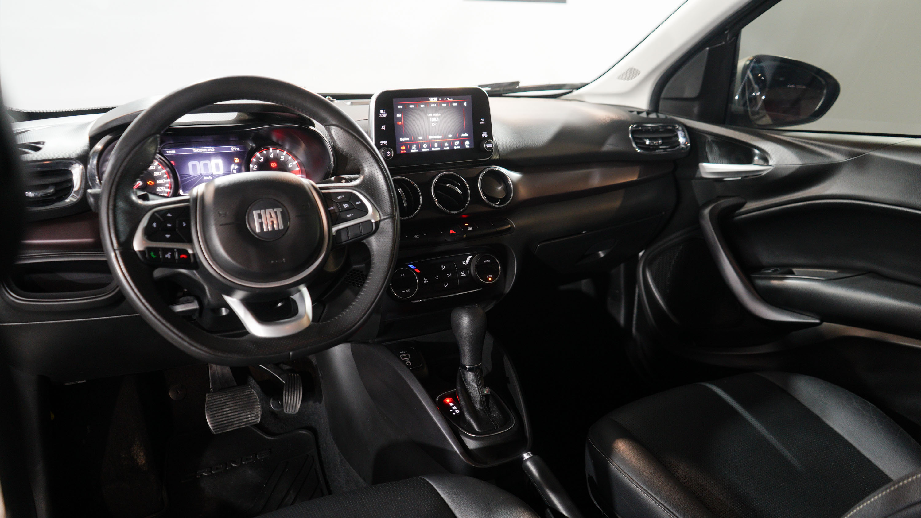 Fiat CRONOS CRONOS PRECISION 1.8 CVT 2021