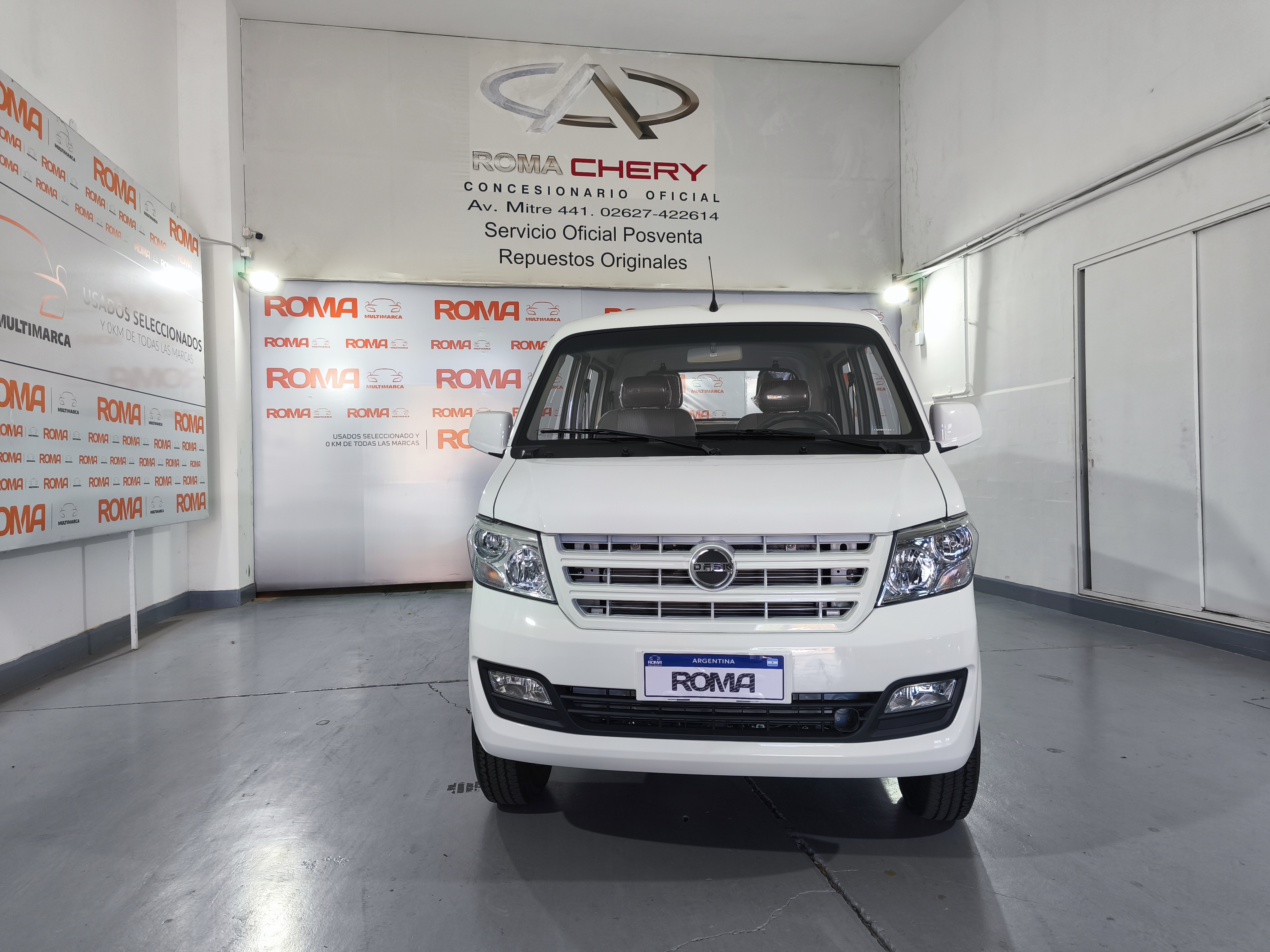 C32 MINI TRUCK CABINA DOBLE 2025