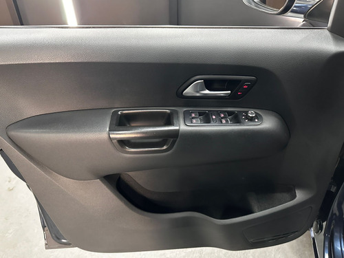 Volkswagen Amarok 2.0 TD 180HP 4X2 DC HIGHLINE AT L17 2017