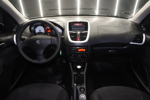 Peugeot 207 Compact 1.4 Sedan Allure 75cv 2013