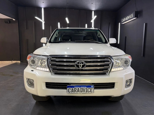 Toyota Land Cruiser 4.5 D4-D 200 VX AT 2013