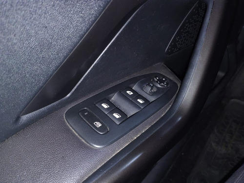 Peugeot 2008 feline 1.6 2018