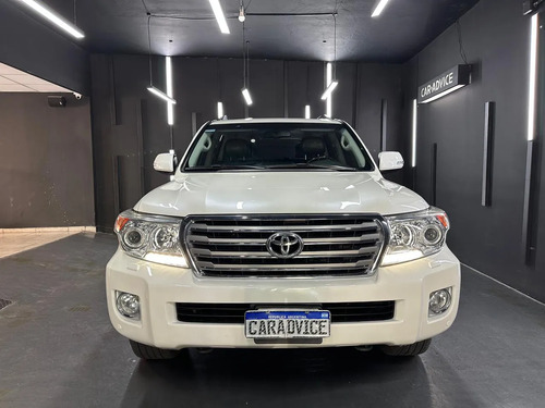 Toyota Land Cruiser 4.5 D4-D 200 VX AT 2013
