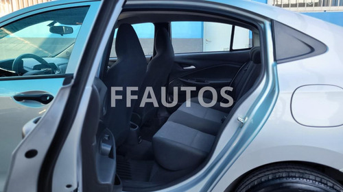 Chevrolet Onix plus 1.2 Ls 2020