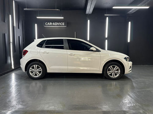 Volkswagen Polo 1.6 MSI TRENDLINE 5P L18 2021