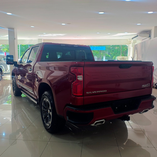 Chevrolet Silverado 5.3 V8 High Country 2026