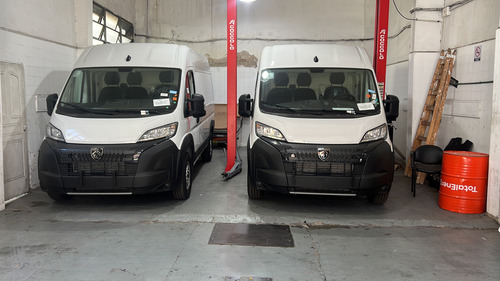 Peugeot Boxer 2.2 Hdi L2H2 140 2026