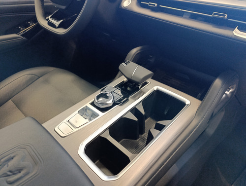 Dodge Dakota LARAMIE 2.2 AT8 4X4 2026